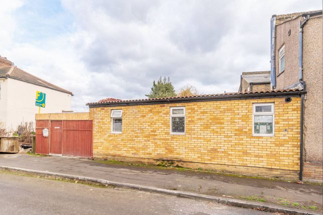 Thumbnail Flat for sale in Hubbard Road, West Norwood, London