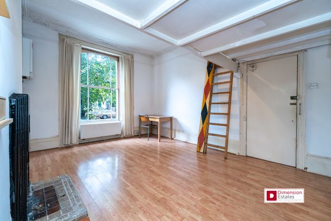 Ground Floor Front Right,, Navarino Road, Hackney photo 2