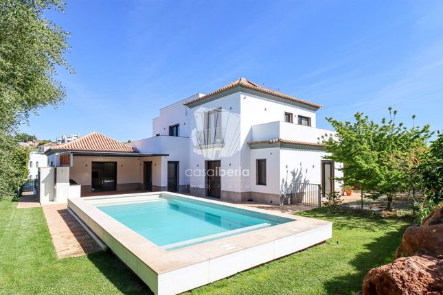 Villa for sale in Street Name Upon Request, Loulé, Pt