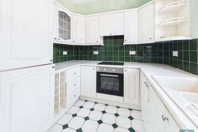 8, Hawthorn , Flat 8, Arncliffe Rise photo 3