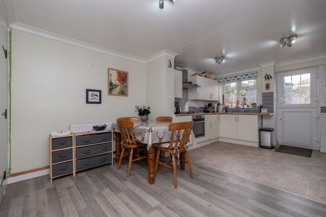 12, Horselees Road, Faversham photo 3