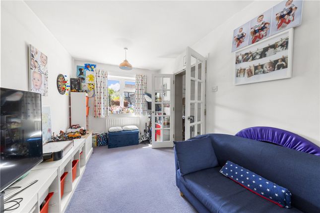 24, D'Abernon Drive, Cobham photo 4
