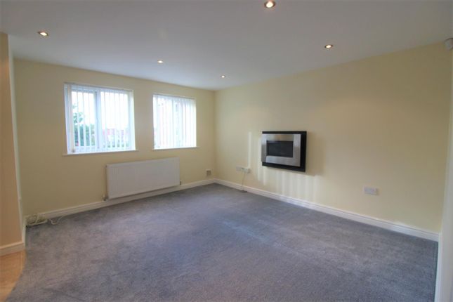 Flat 4, Wimbledon House, Billingham photo 2