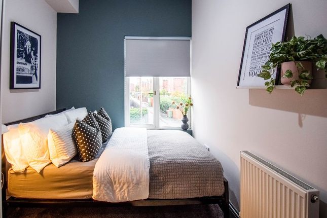 Room 6, 1 Dalefield Road, Normanton photo 3