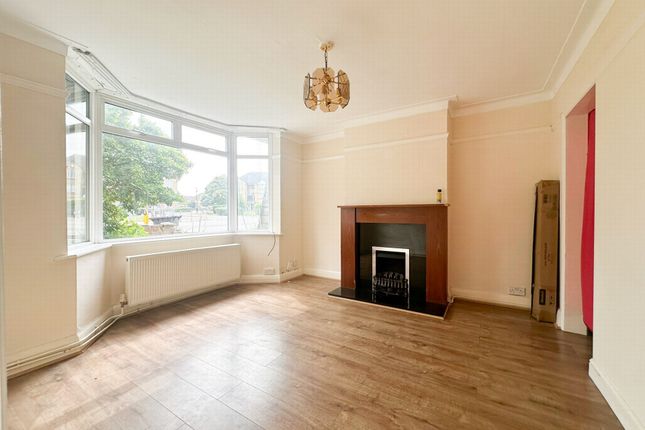 Thumbnail Terraced house to rent in Montagu Road, Edmonton