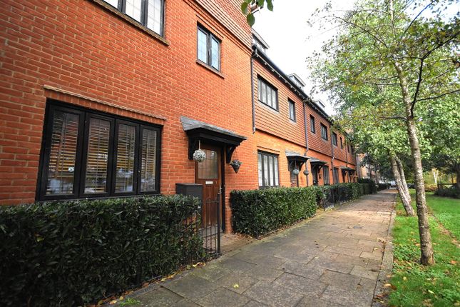 7, Clickers Drive, Northampton photo 2