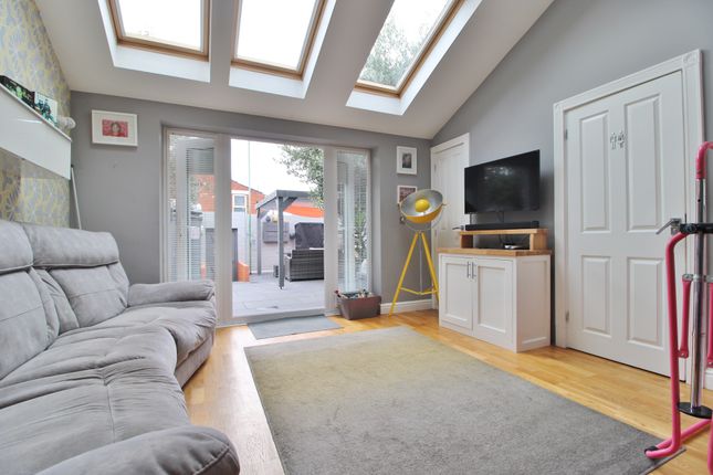 51, Hunter Road, Southsea photo 4