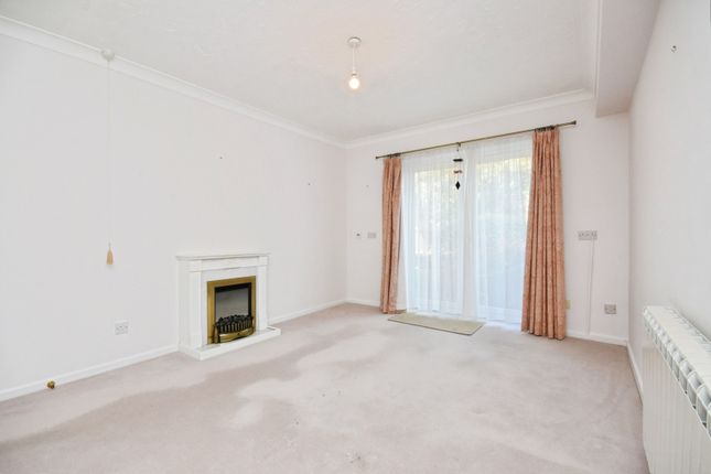 22, Kingfisher Lodge, Chelmsford photo 2
