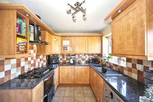 25 Bransfield Close, Wigan photo 3