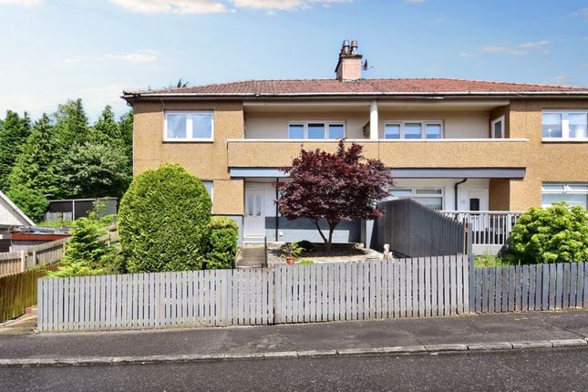 Thumbnail Flat for sale in Low Craigends, Kilsyth, Glasgow