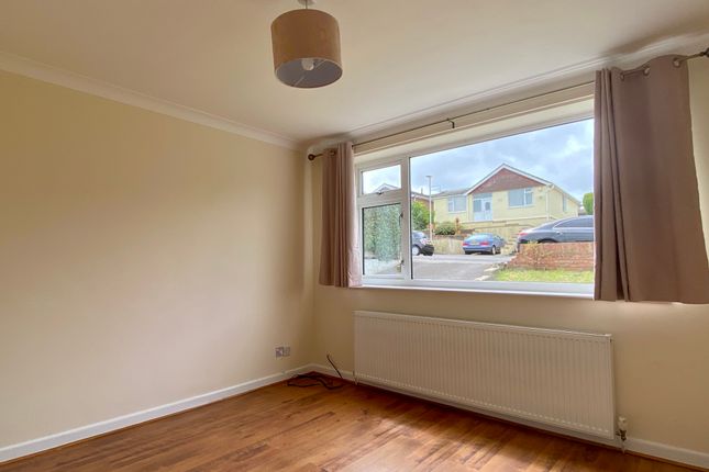 82, Corbiere Avenue, Poole photo 2