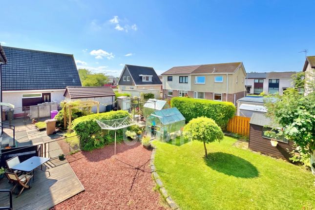 27, Dipple Court, Kilbirnie photo 2
