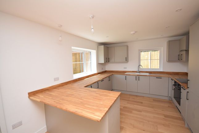 2 Bentley Mews,, Hole Lane, Farnham photo 4
