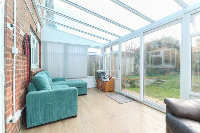 34, Summerfield Road, Kent photo 4