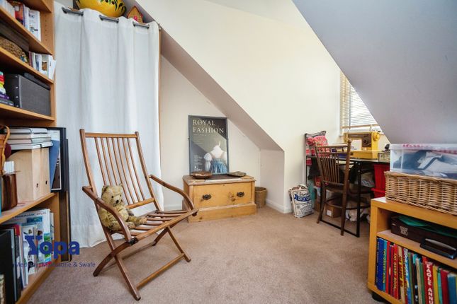End terrace house for sale in Mariners View, Gillingham