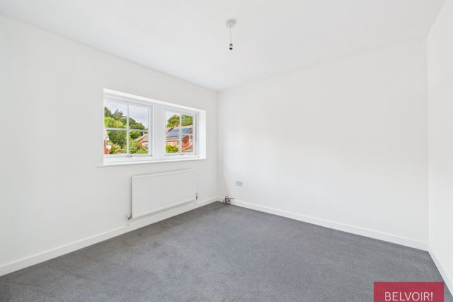 4, Lower School Drive, Ruabon photo 3