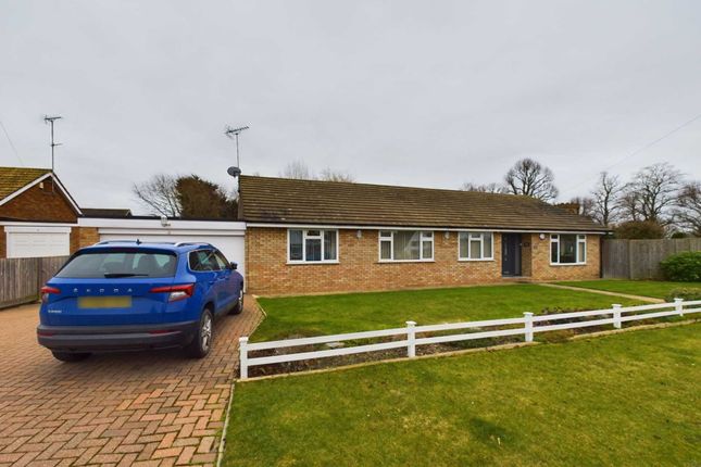 Detached bungalow for sale in Irvine Drive, Stoke Mandeville, Aylesbury
