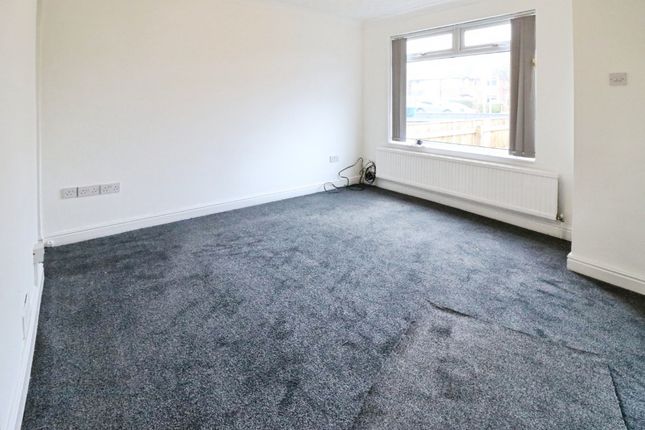 249, Wold Road, Hull photo 3