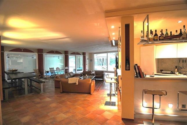 Villa for sale in Agrate Conturbia, Piemonte, 28010, Italy