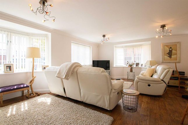 16, Dean Forest Way, Milton Keynes photo 5