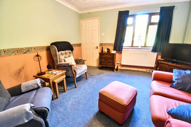 125, Westdale Walk, Bedford photo 4