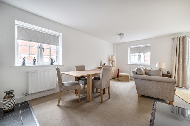 5, Wordsworth Way, Devizes photo 4