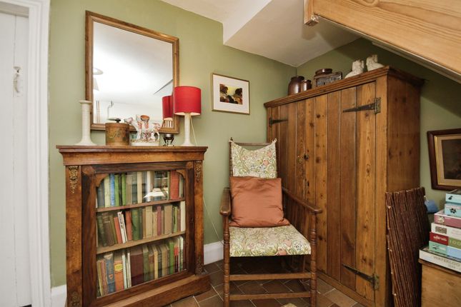 Cottage for sale in Earl Sterndale, Buxton