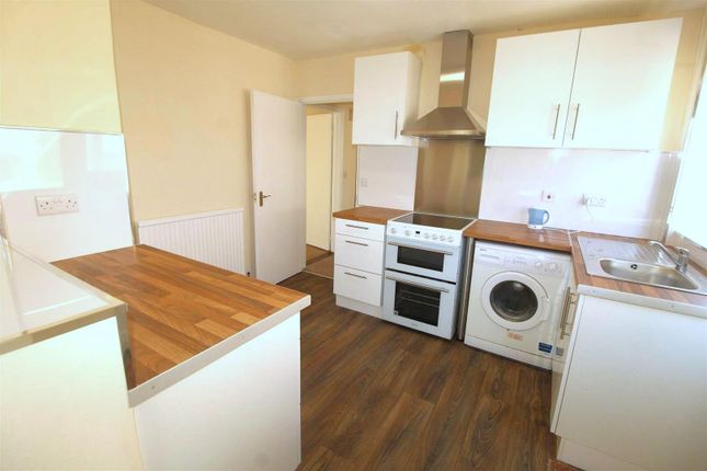 47, Kings Road, Minster-On-Sea photo 4