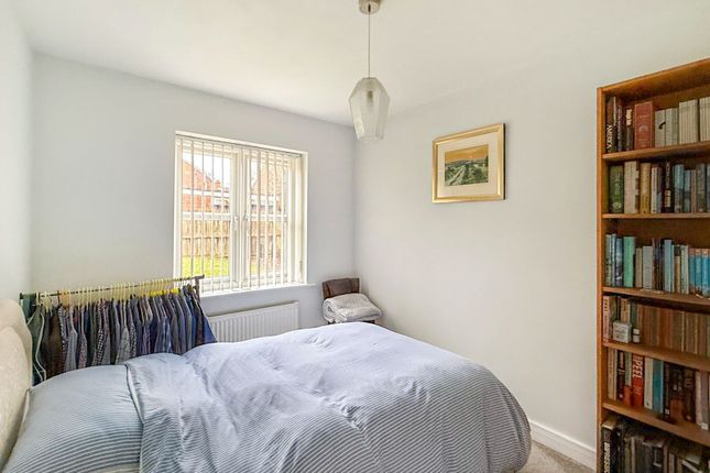 23,Flat 1, 2, 3, 4, Sanderson Close, Hull photo 5