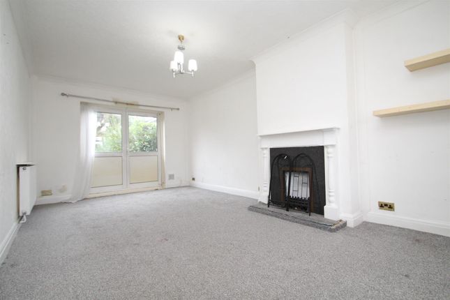 Property for sale in Blackthorn Avenue, West Drayton