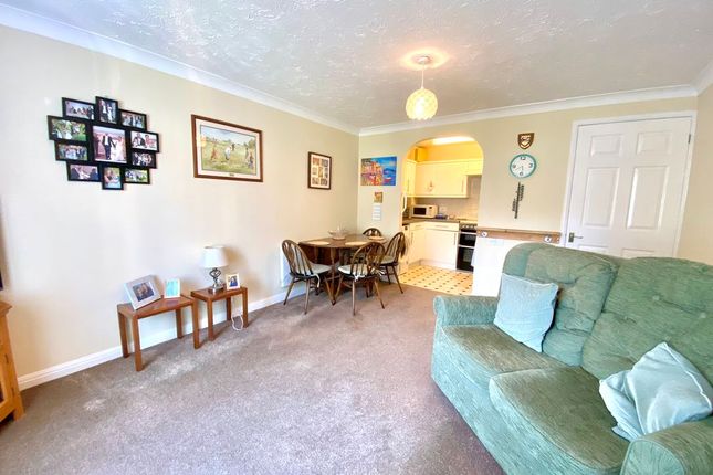 26 Buckingham Court, Highlands Road, Fareham photo 3