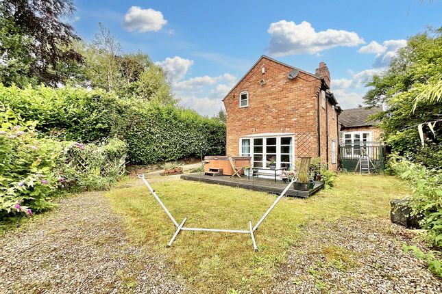 161 Eccleshall Road, Market Drayton photo 4