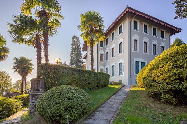 Thumbnail Villa for sale in Via Arcipreturale, Ghiffa, Piemonte