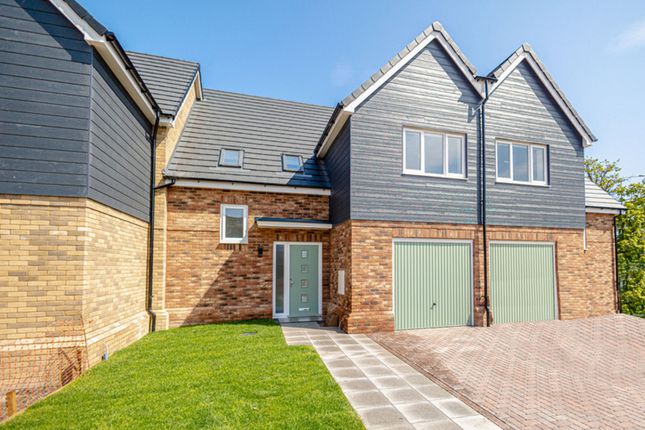 Thumbnail Terraced house for sale in Cornfield Way, Rayleigh