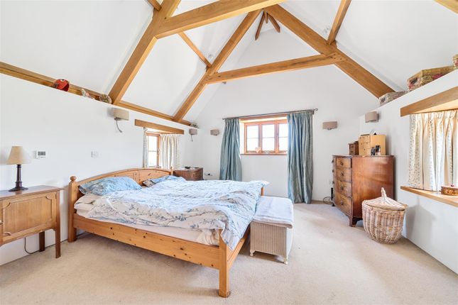Bedroom 1.Jpg