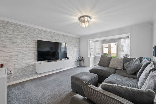 36, Belle Green Lane, Cudworth photo 3