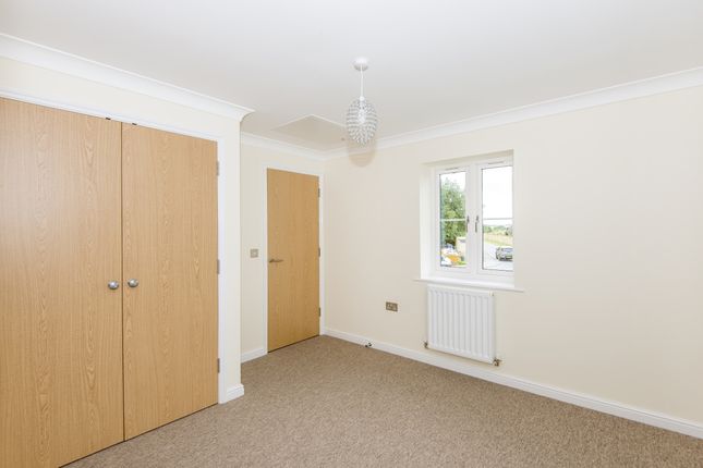 Link-detached house to rent in Spring Field Way, Sutton Courtenay, Abingdon