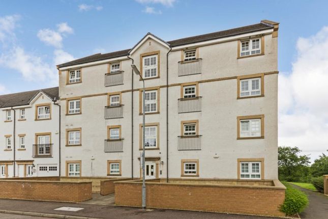 Thumbnail Flat to rent in Parklands Oval, Glasgow