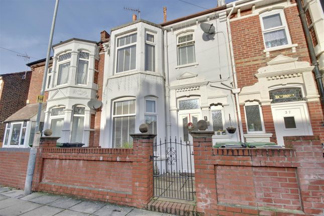 Terraced house to rent in Hewett Road, Portsmouth