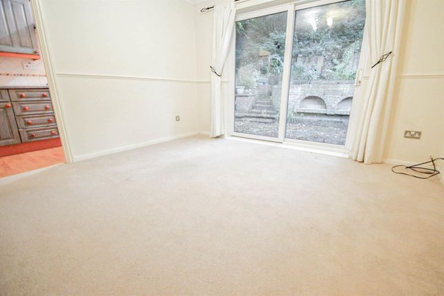 44, Foxden Drive, Maidstone photo 3