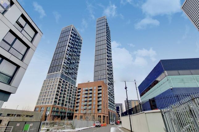 Flat 2305, Icon Tower, Acton photo 4