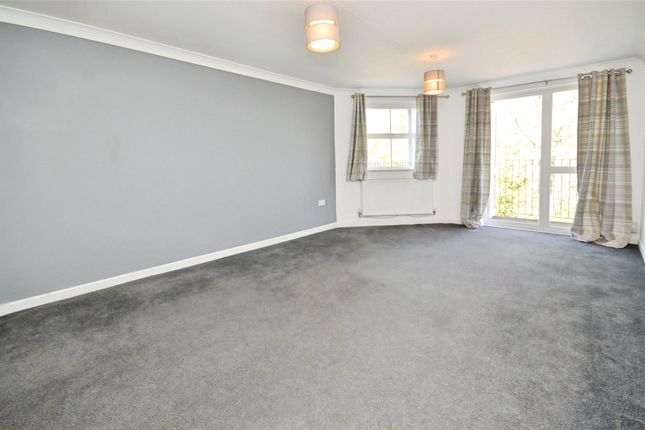 63 West Malling Avenue, Plymouth Devon, Devon photo 3