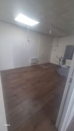 79a, Scotts Road, Southall photo 4