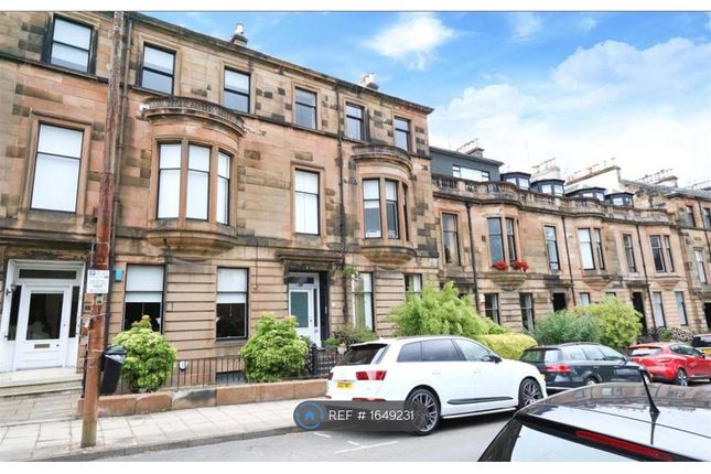 Thumbnail Flat to rent in Victoria Crescent Road, Glasgow