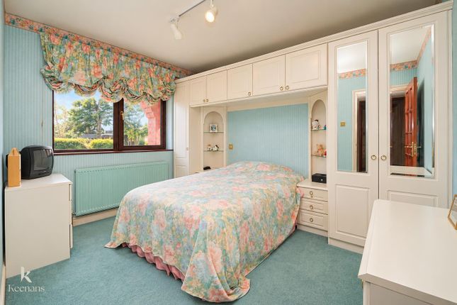 9, Kingsway, Blackburn photo 4