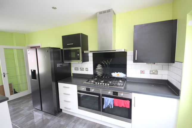 4, Brindley Avenue, Birmingham photo 5