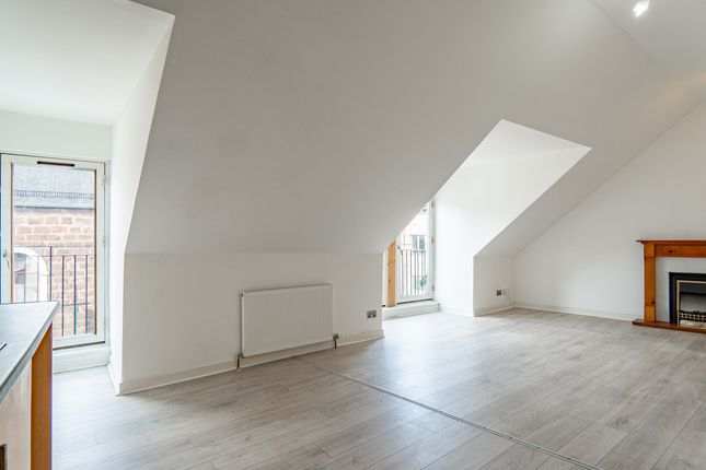 Flat Flat 4, 112, Church Street, Inverness photo 4