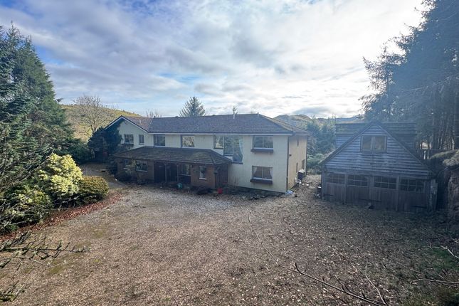 Studio house on Foxholes, Lerags, Oban, £399,000