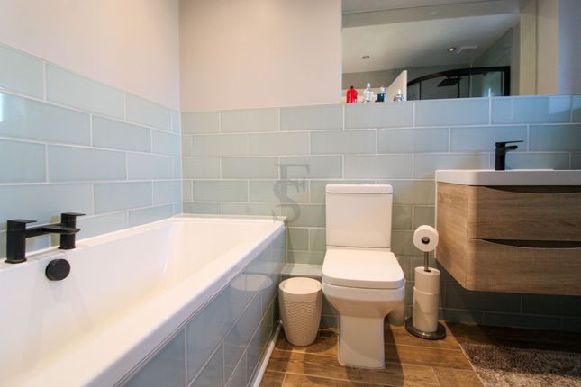 7 Field Close, Leicester photo 4