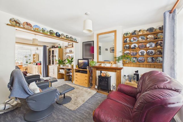 12, Avon Close, Weston-Super-Mare photo 2